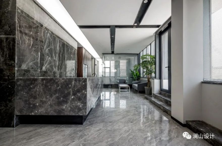 灰色地带 | 现代简约中的自然韵律-7