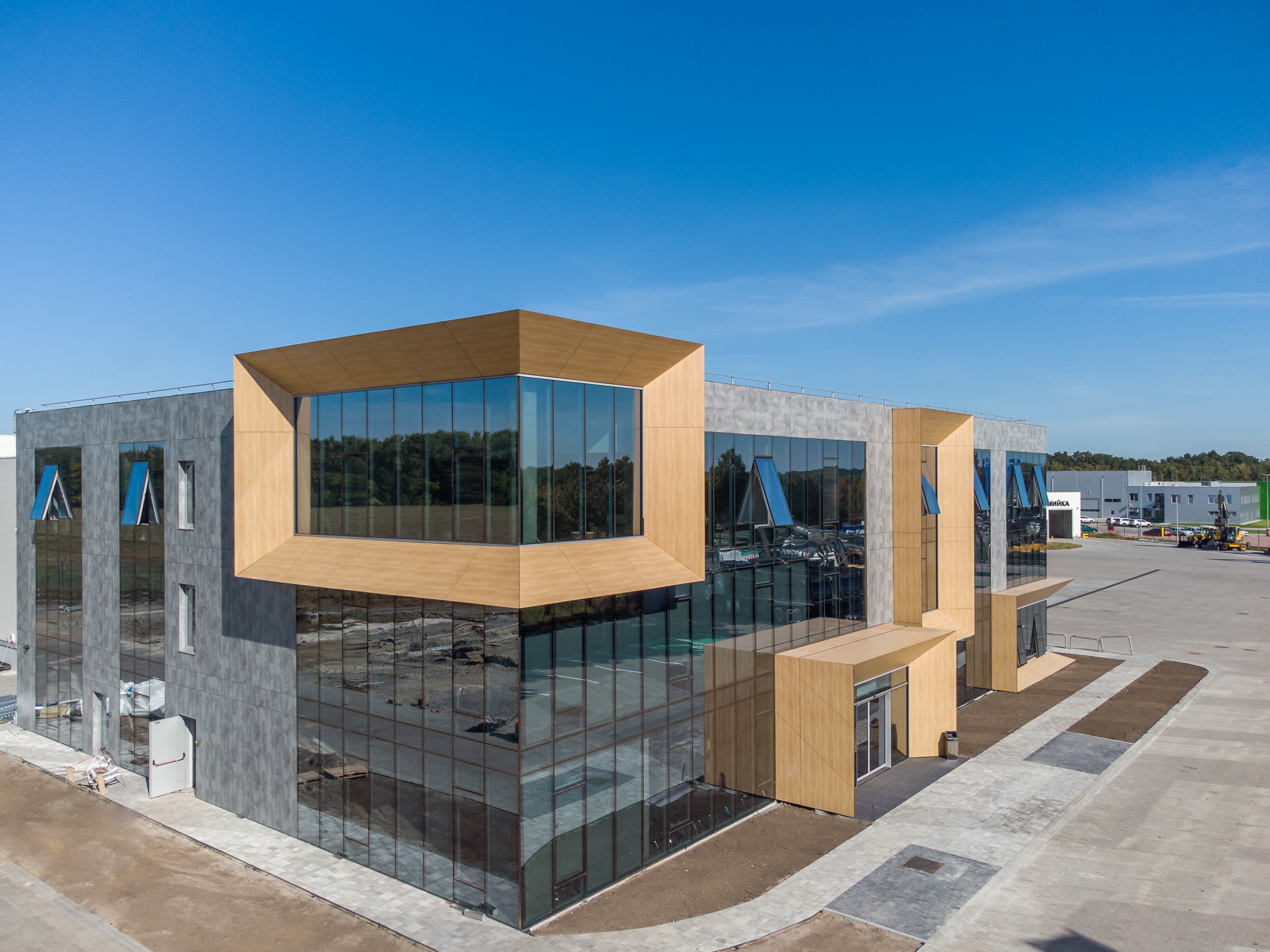 Volvo Construction Equipment Flagship-17