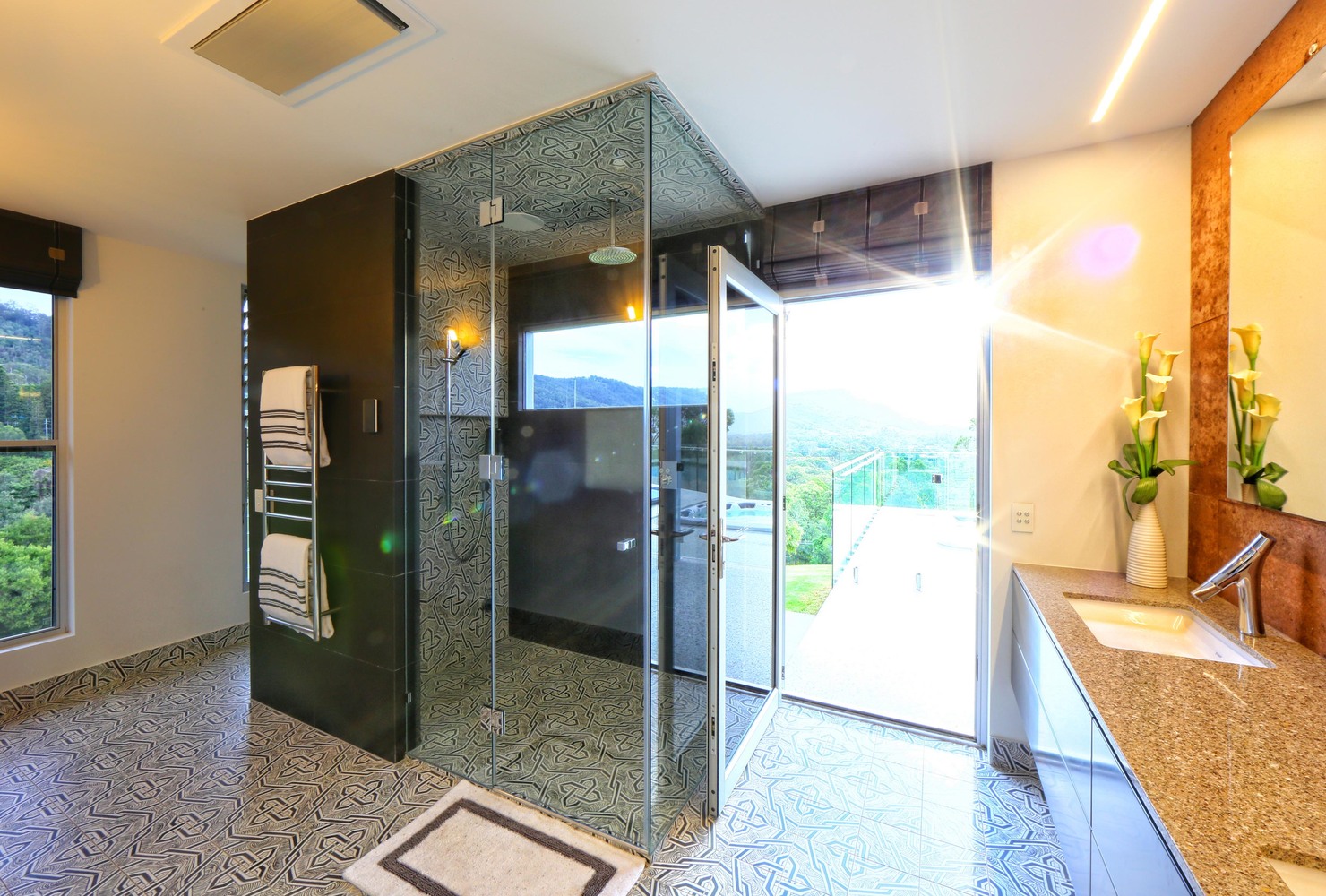 Reflections  pentArchi-75