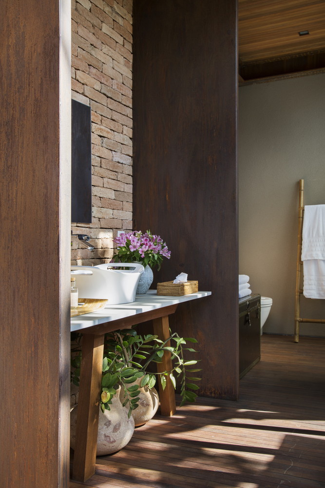 巴西 Bourgainvile 2 House · 家庭共享的现代空间-37