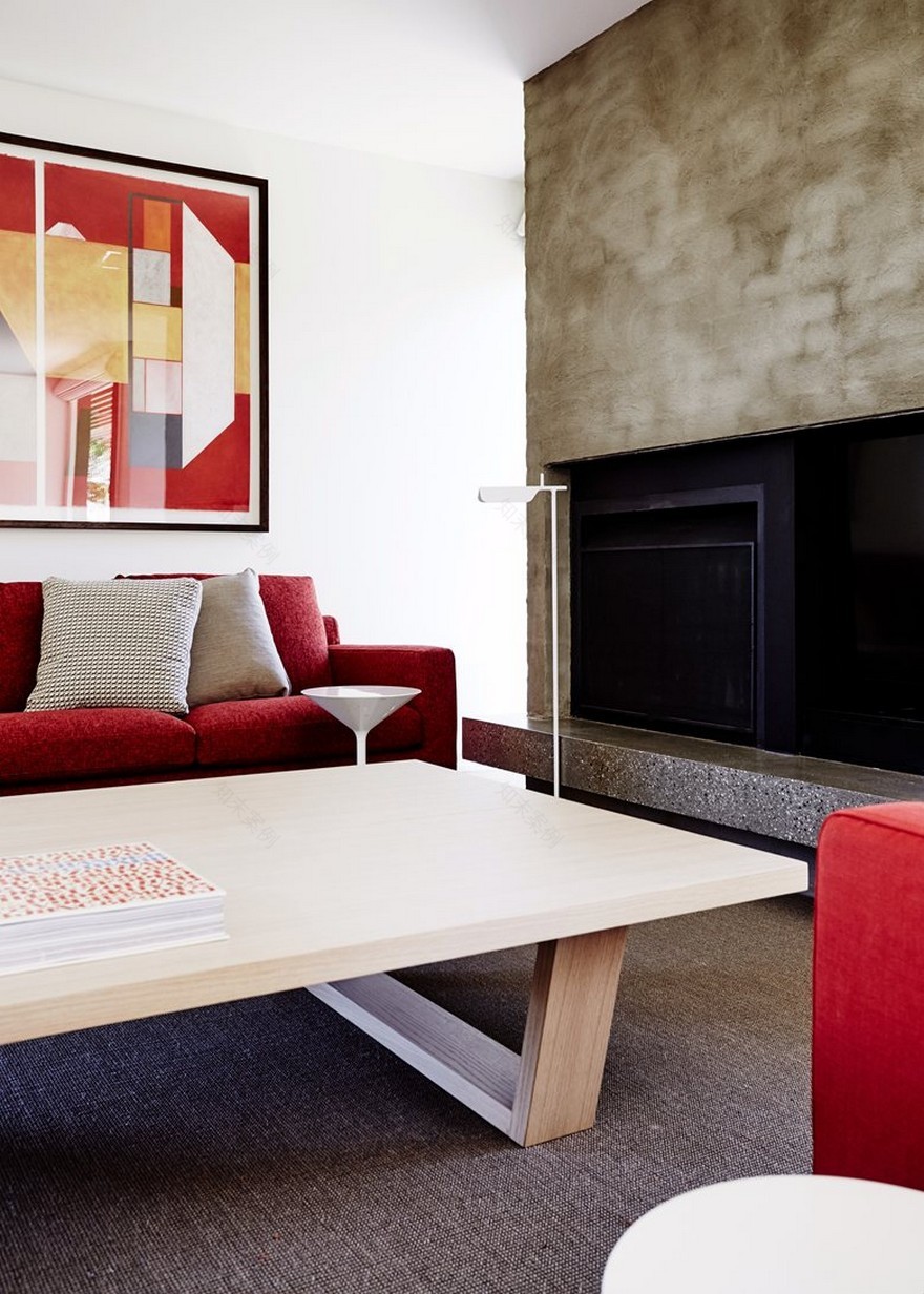 70’s Rural Victorian House Renovated for Comfortable Interior and Durable Functionality-10