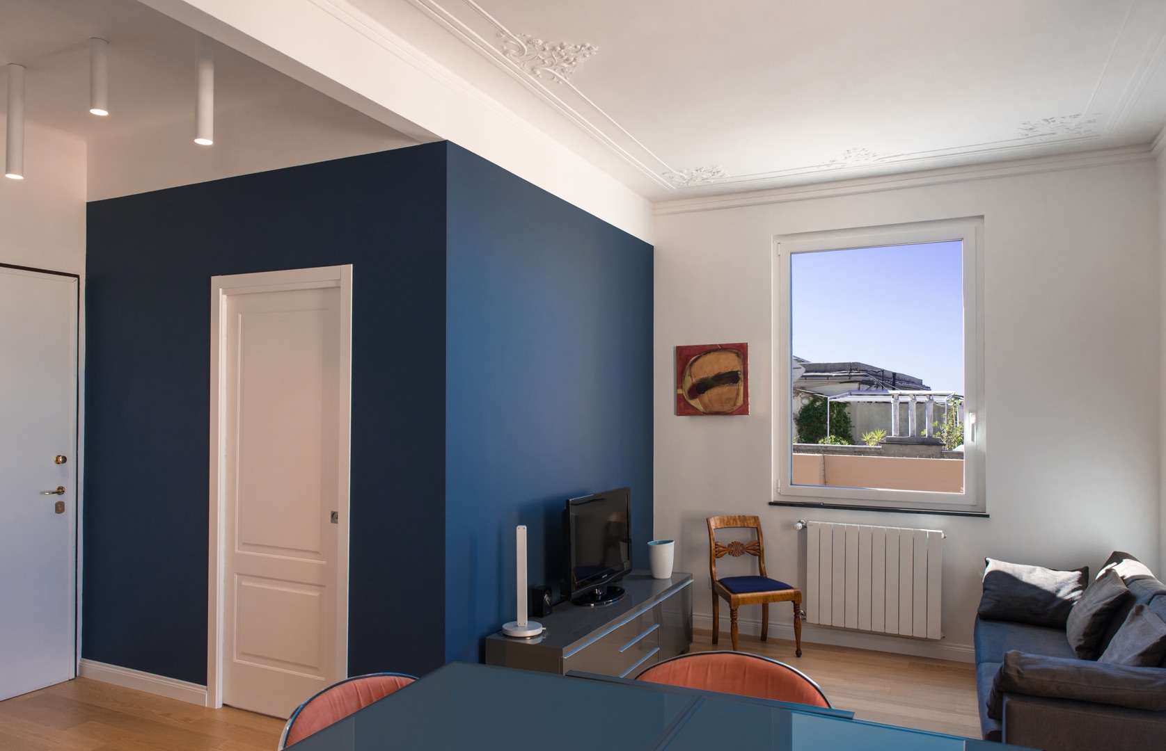 简约经典,连接内外的 900 平米公寓设计-25