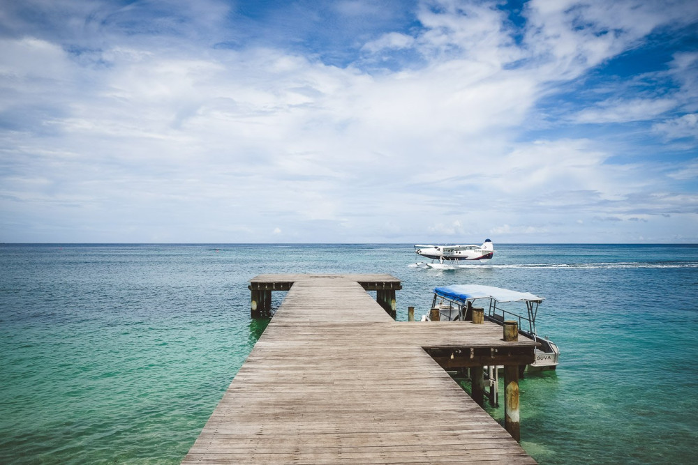 斐济五星级豪华度假酒店,现代斐济风格的海滨别墅-6