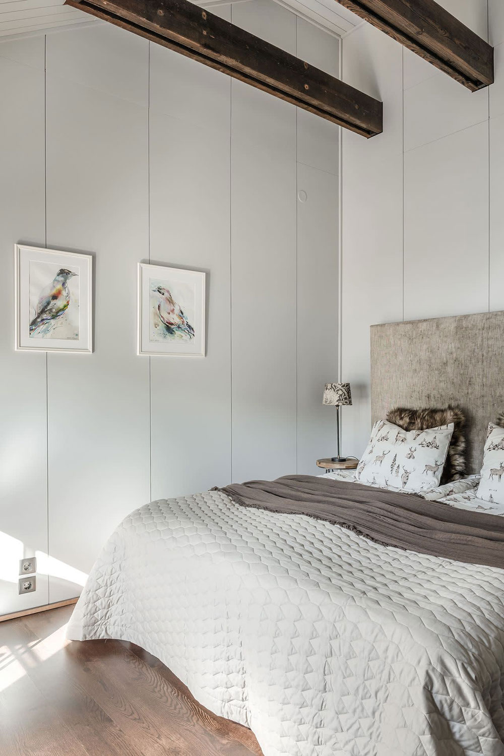 瑞典高山度假公寓 | 木质奢华与自然之美-14