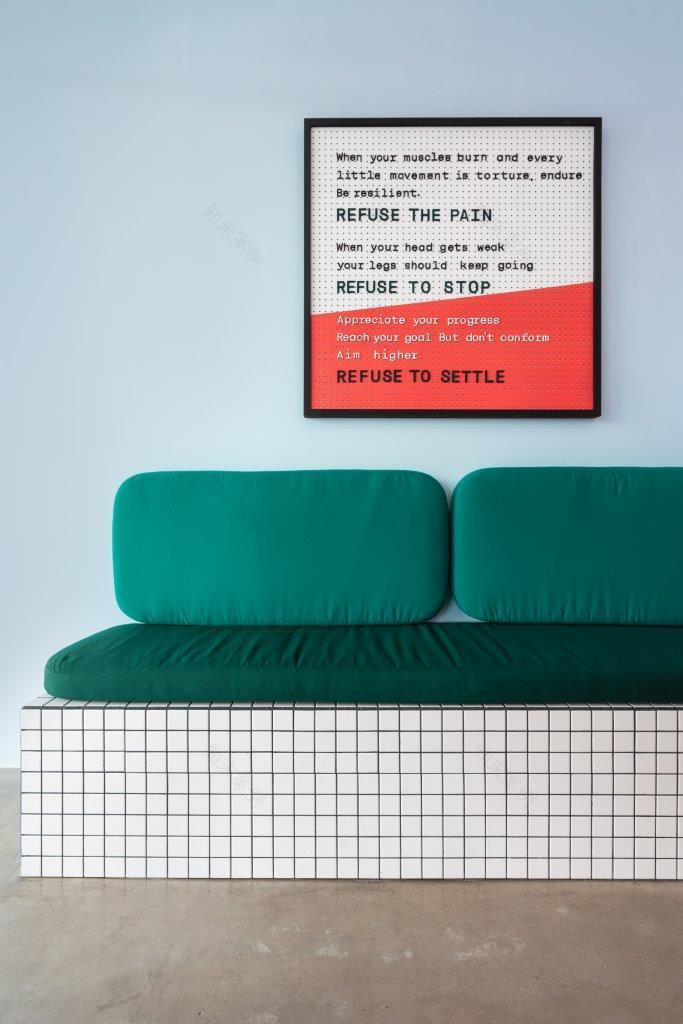 墨西哥动感单车健身房“REFUSE!”-13