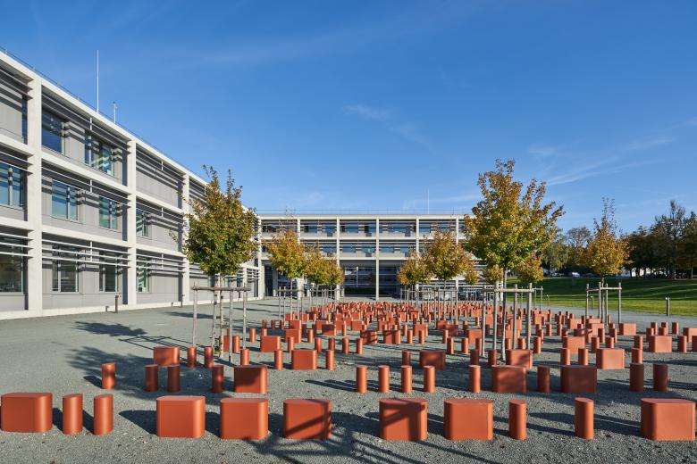 KARLUNDP GESELLSCHAFT VON ARCHITEKTENH丨FÜHRUNGSUNTERSTÜTZUNGSSCHULE DER BUNDESWEHR – LEHRSAAL- UND FUNKTIONSGEBÄUDE丨德国-6