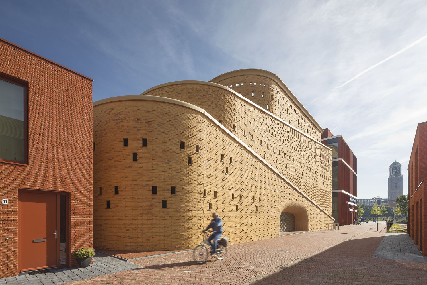 卡特沃德广场停车场-19