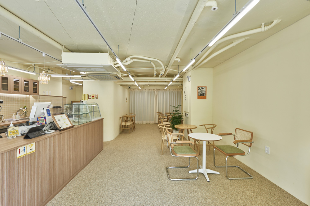 温馨 18 坪咖啡厅，黄色外观加分-5