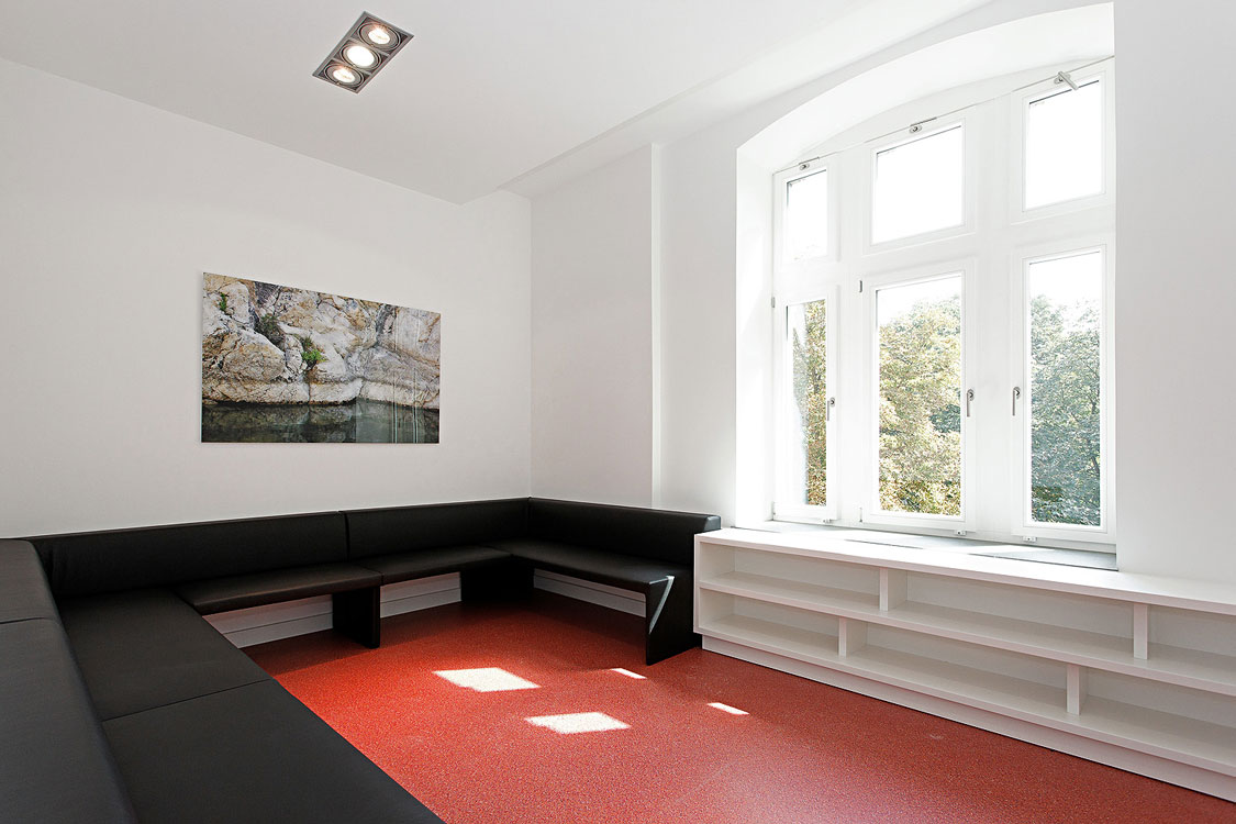 Ärztehaus Stolberg（斯托尔贝格医疗中心）丨Döring Dahmen Joeressen Architekten-5