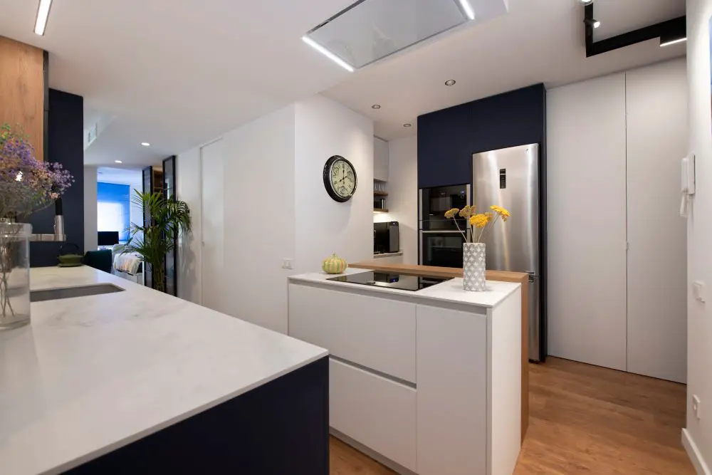 旋转电视打造活力空间 | 54m2 公寓的巧妙设计-6