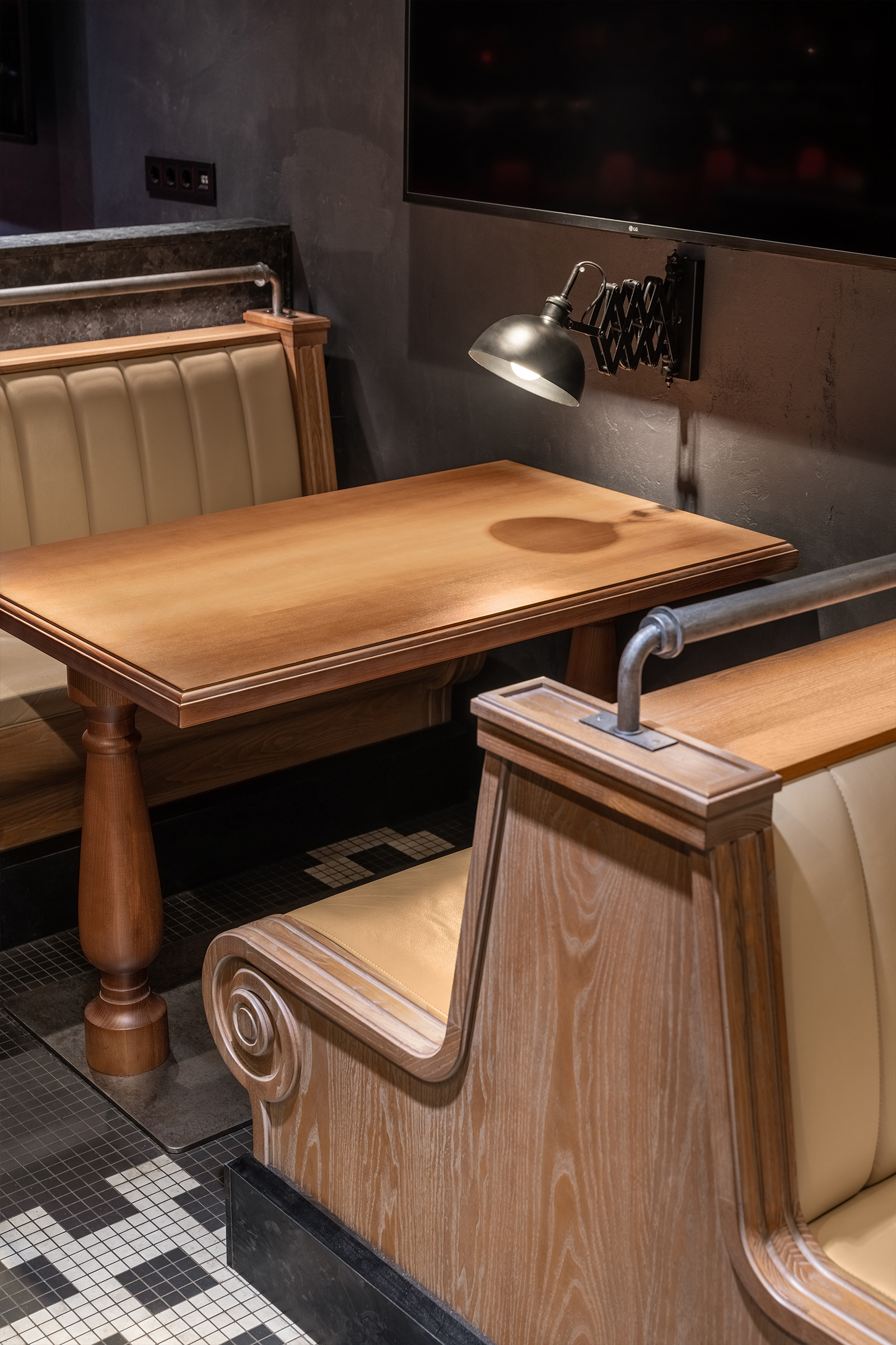 PYVBAR PECHERSK 餐厅设计丨乌克兰基辅丨balbek bureau-91