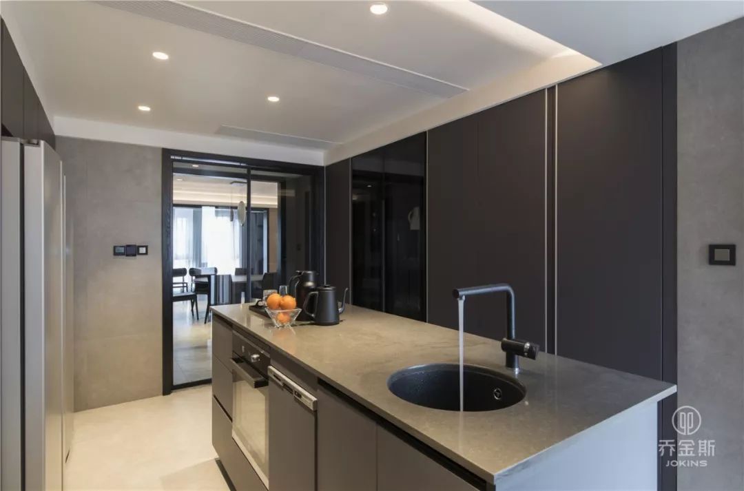 乔金斯打造现代极简顶层复式,演绎生活美学-22