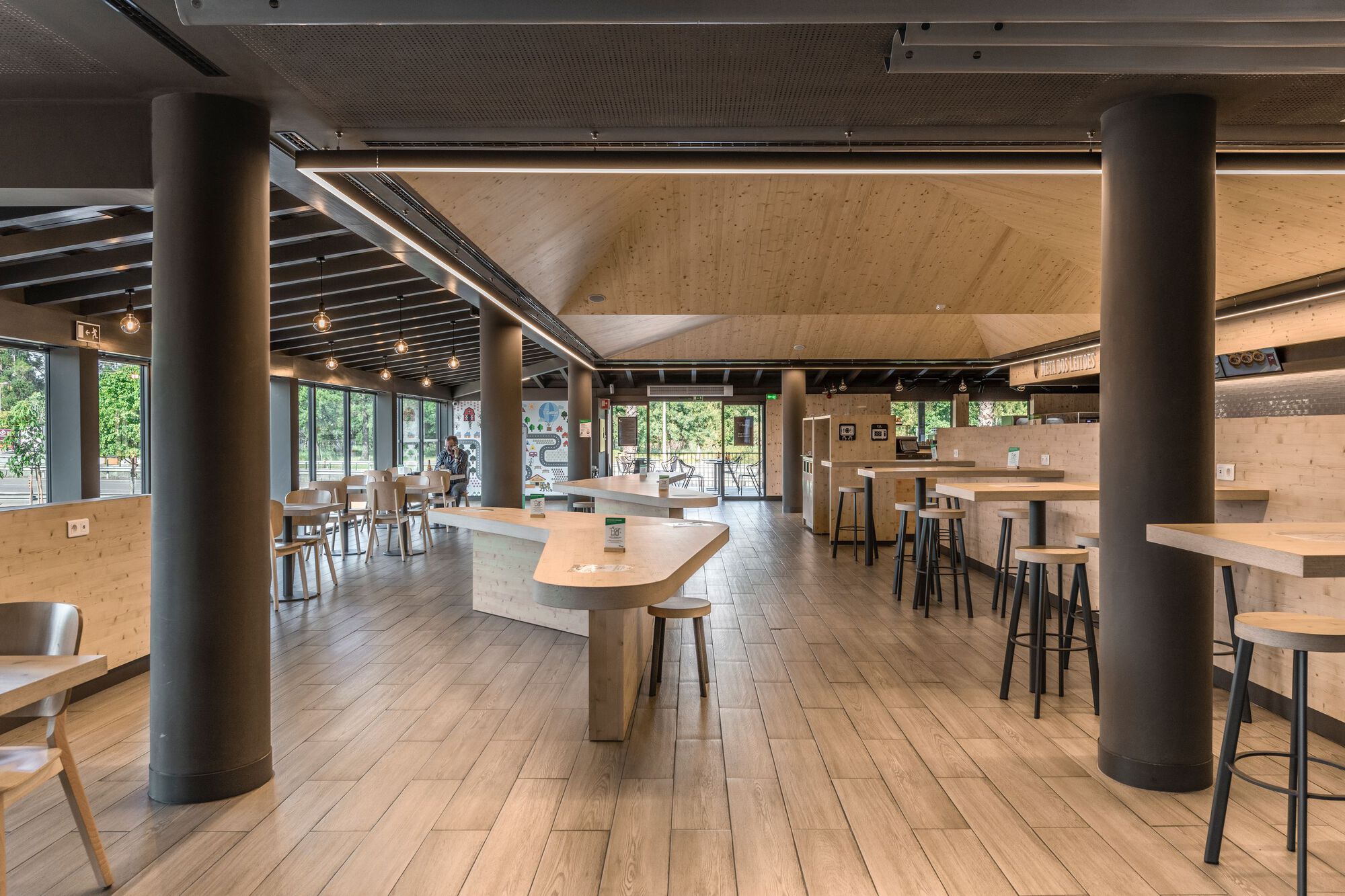 Brisa A1 Mealhada 高速服务区室内设计丨葡萄牙丨GSS arquitectos-35