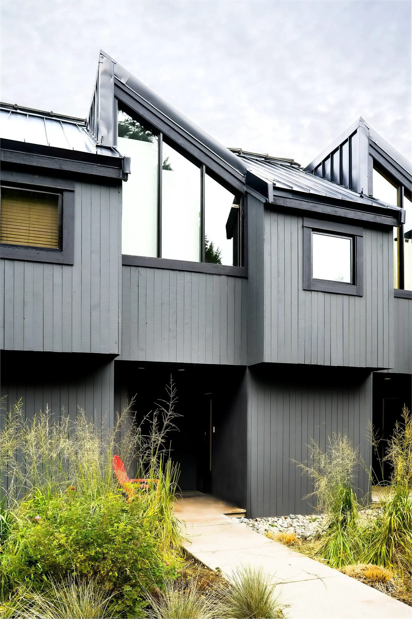 山中摄影师的灰色避世之作 | 加拿大哥伦比亚省的 Sundance Whistler-16