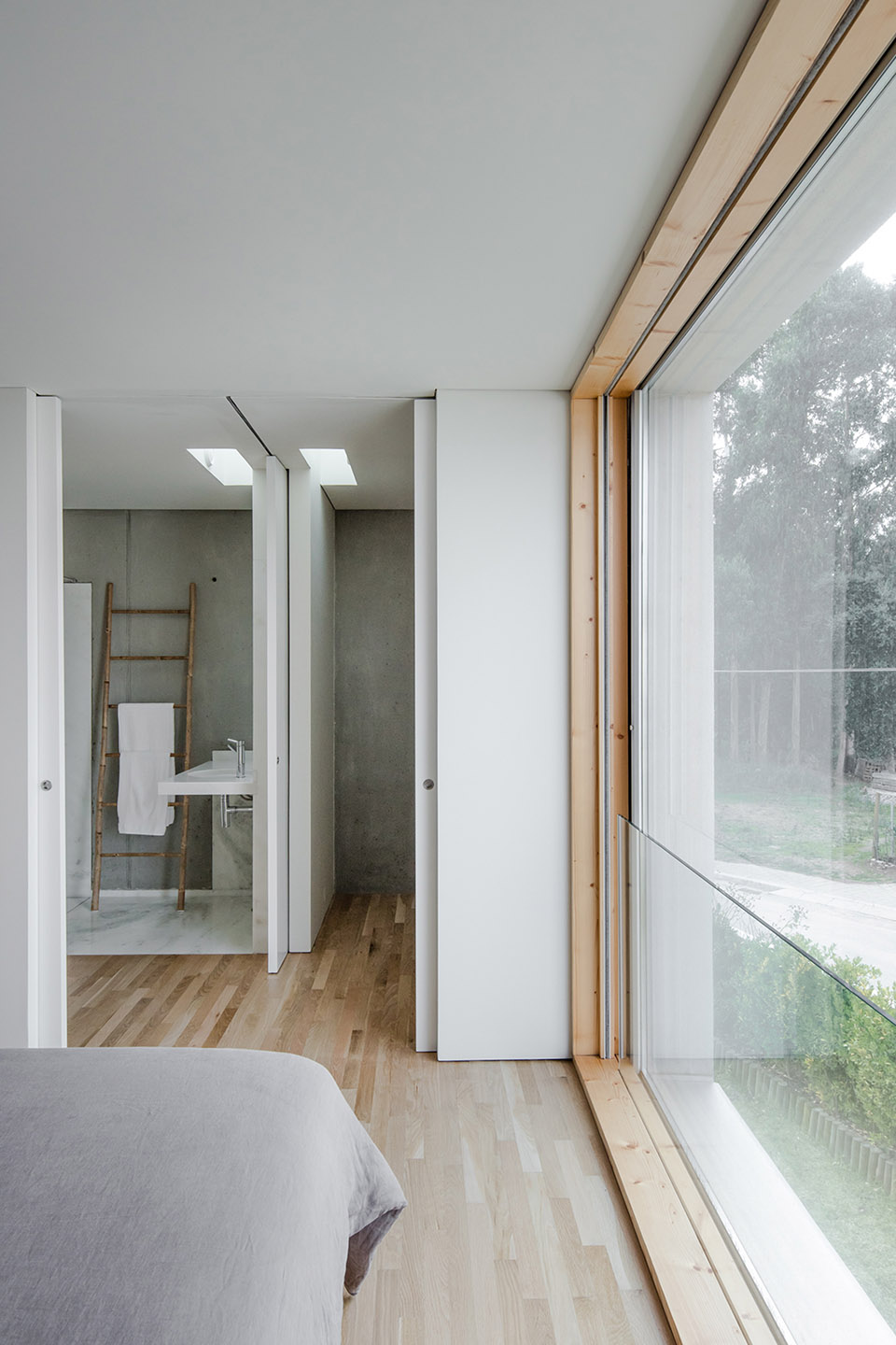 打造小成本居住空间 & MAMI 住宅，葡萄牙 / José Carlos Nunes de Oliveira-27