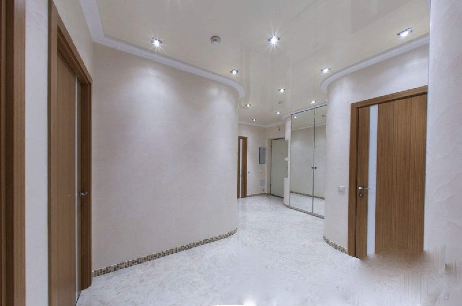 四季；一年的时光（俄语Времена Года常见含义是四季 ，这里英文Vremena Goda推测也是这个意思 ） 丨UkraineKyiv-15