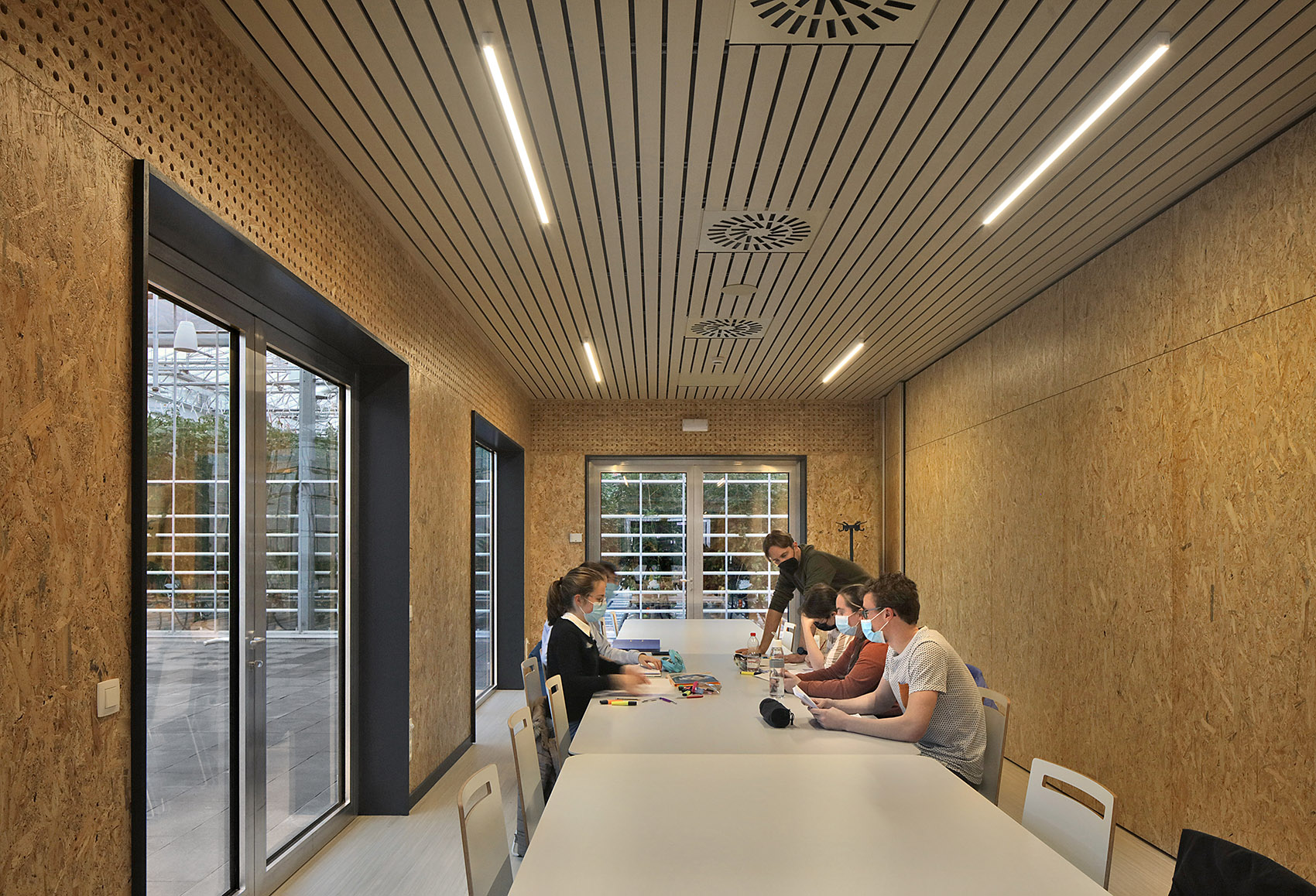 Agrotopia屋顶温室&城市园艺研究中心丨比利时-76