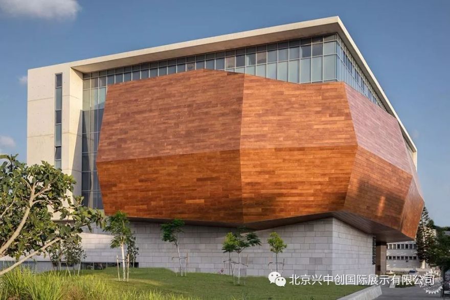 奇特的外立面中暗藏展品,这座博物馆处处充满惊喜-5