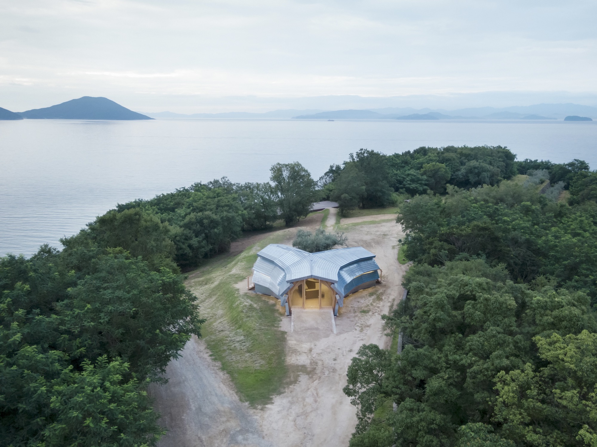 小豆岛 the Gate 休息室丨日本丨VUILD-27