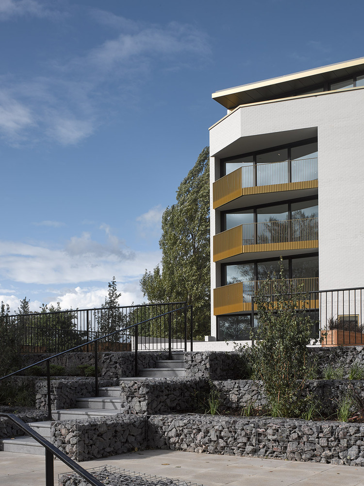 BishopsWood Court  Daykin Marshall Studio-47