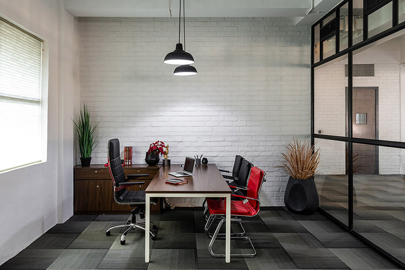 索尼 DADC 办公室 · 艾希利斯-21