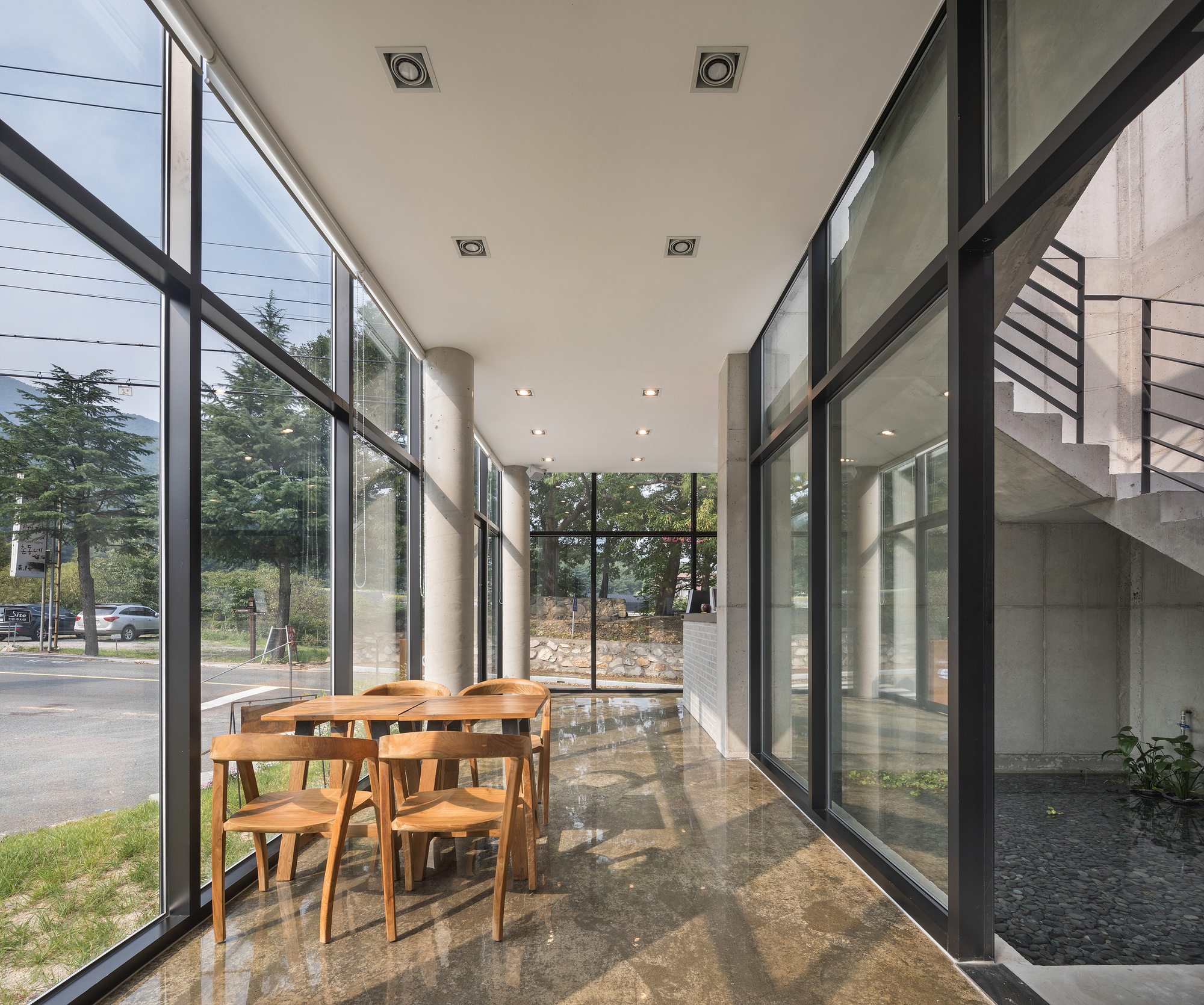 韩国乡村里的现代咖啡屋住宅-24