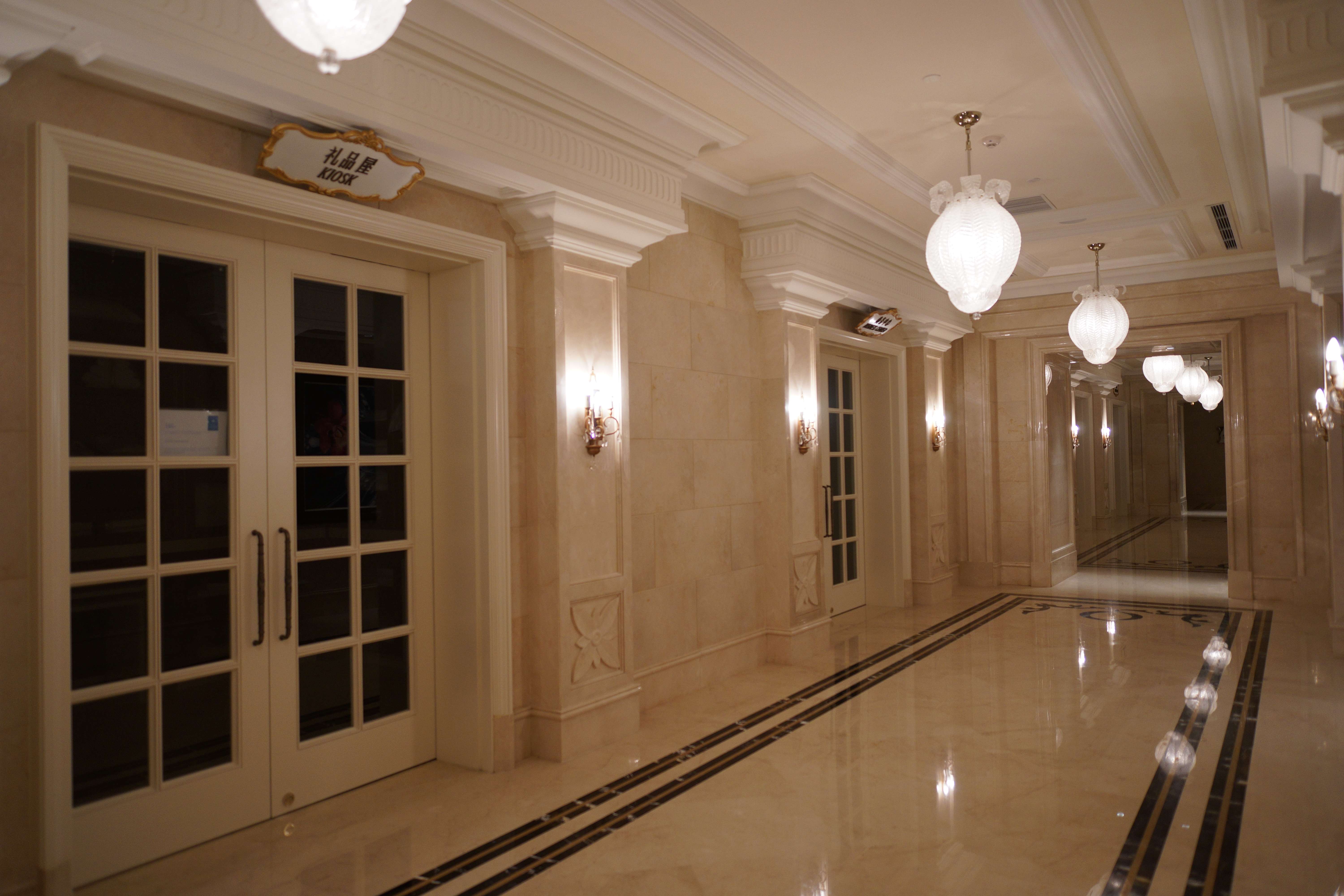 大连城堡酒店大堂区域照片-2-0