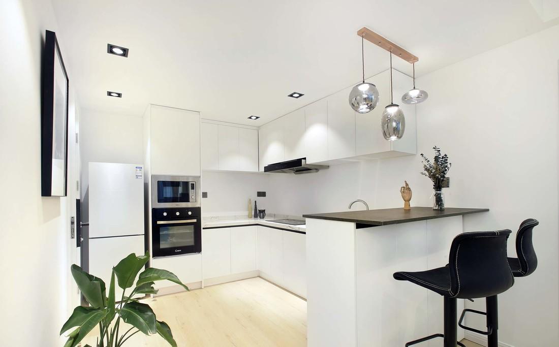 
简单素白（德玛公寓） -1