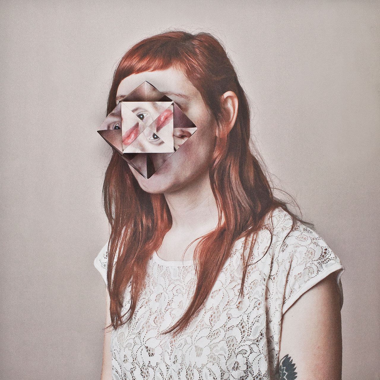 未来身份的多面探索 | 阿玛·哈瑟的“宇宙手术”摄影项目-8