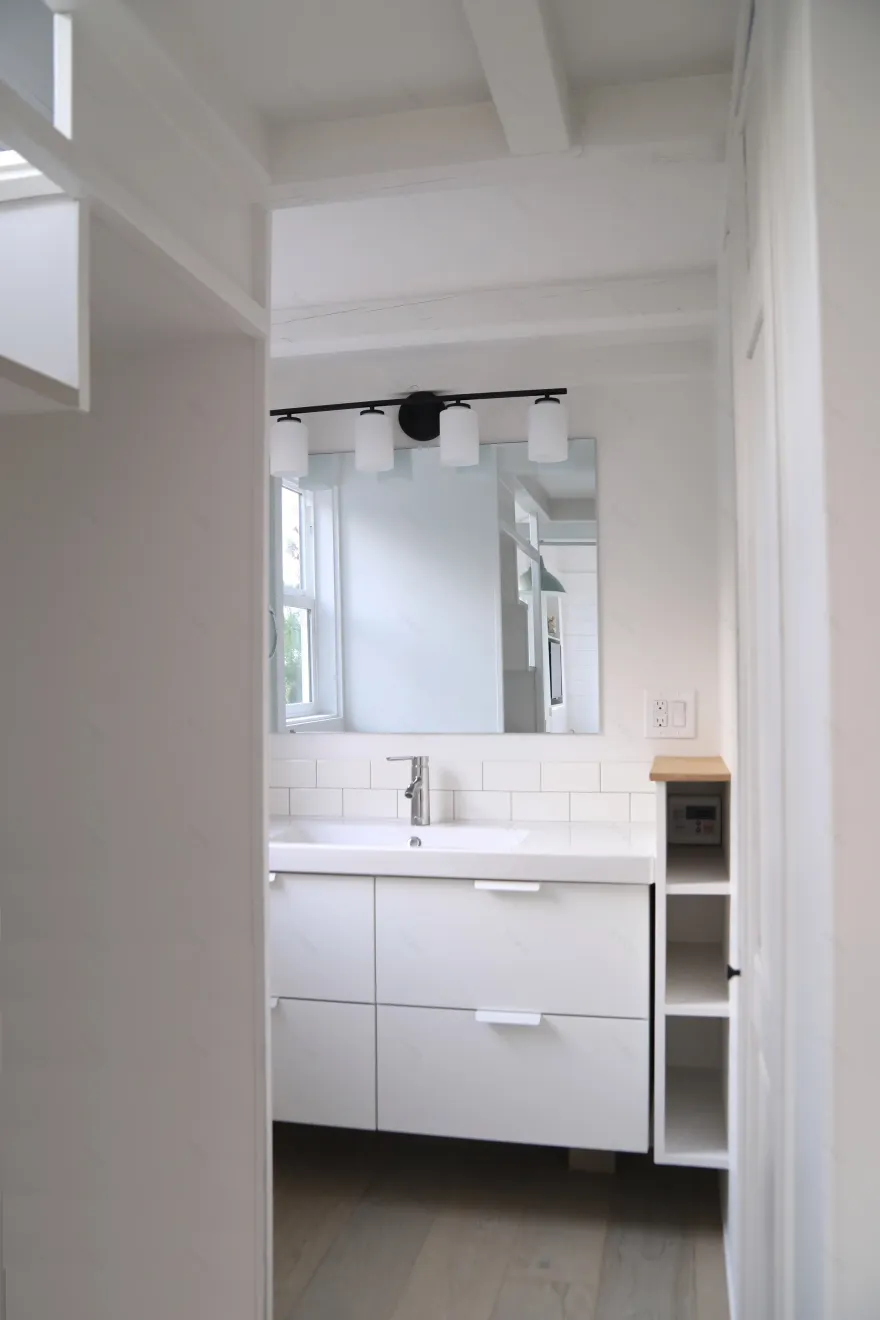 马里布·匠心之作机芯(注:Movement在钟表领域常指机芯,若不是钟表相关语境,Movement可根据实际情况译为装置活动等,但仅从这简短短语推测钟表语境更合理,若有其他背景信息可进一步调整) -4