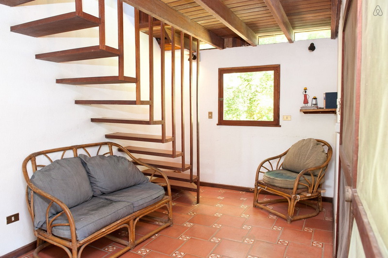 适合外府居住的两层房屋设计-12