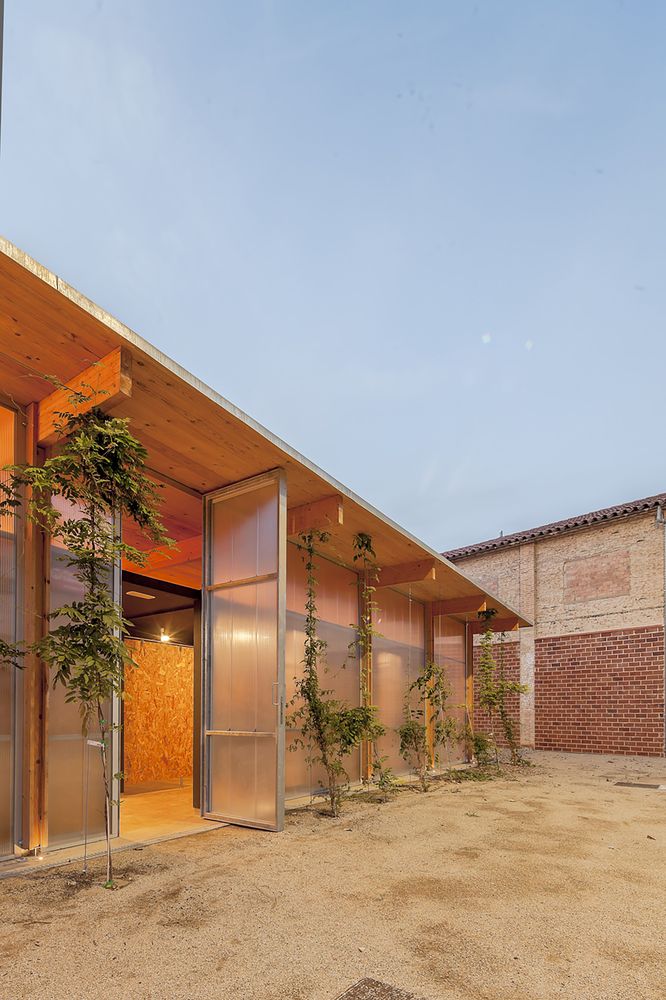 西班牙 Can Luna 工业区改造丨Nil Brullet Arquitectura-27