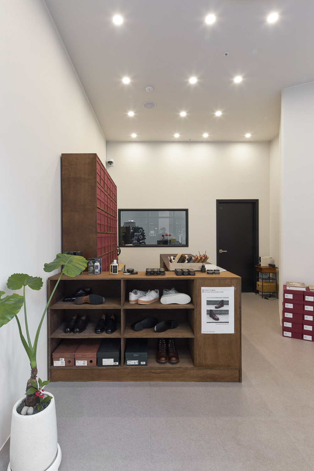 11 坪家居饰品店，极简风格的设计魅力-8