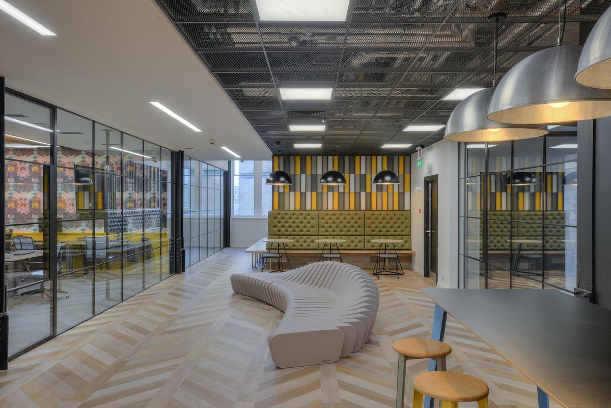 苏格兰爱丁堡 Trip.com 办公室 - 工业风与生物多样性的完美结合-8