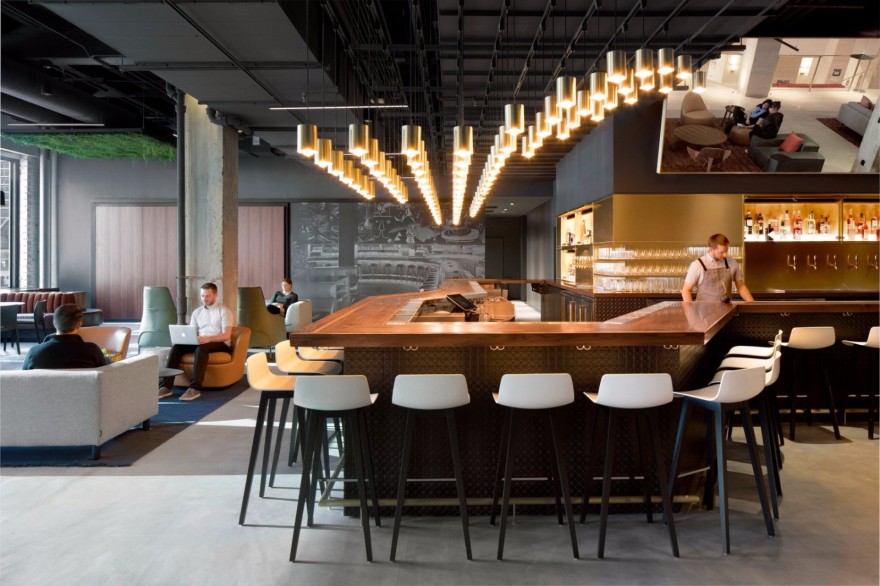 A+I : 芝加哥古董市场改建的购物中心开张了!-6