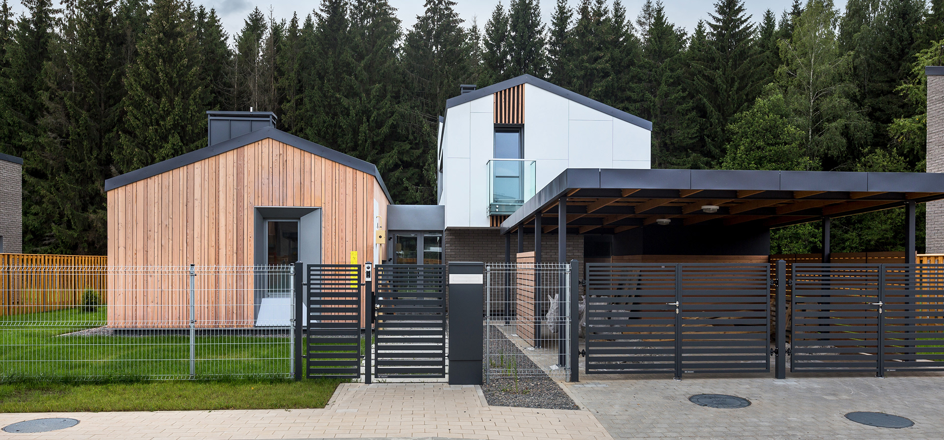 皮尔区（PIRS可能是Peel Region的缩写，Peel Region一般译为皮尔区）季度 丨白俄罗斯明斯克-21