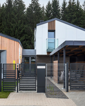 皮尔区（PIRS可能是Peel Region的缩写，Peel Region一般译为皮尔区）季度 丨白俄罗斯明斯克