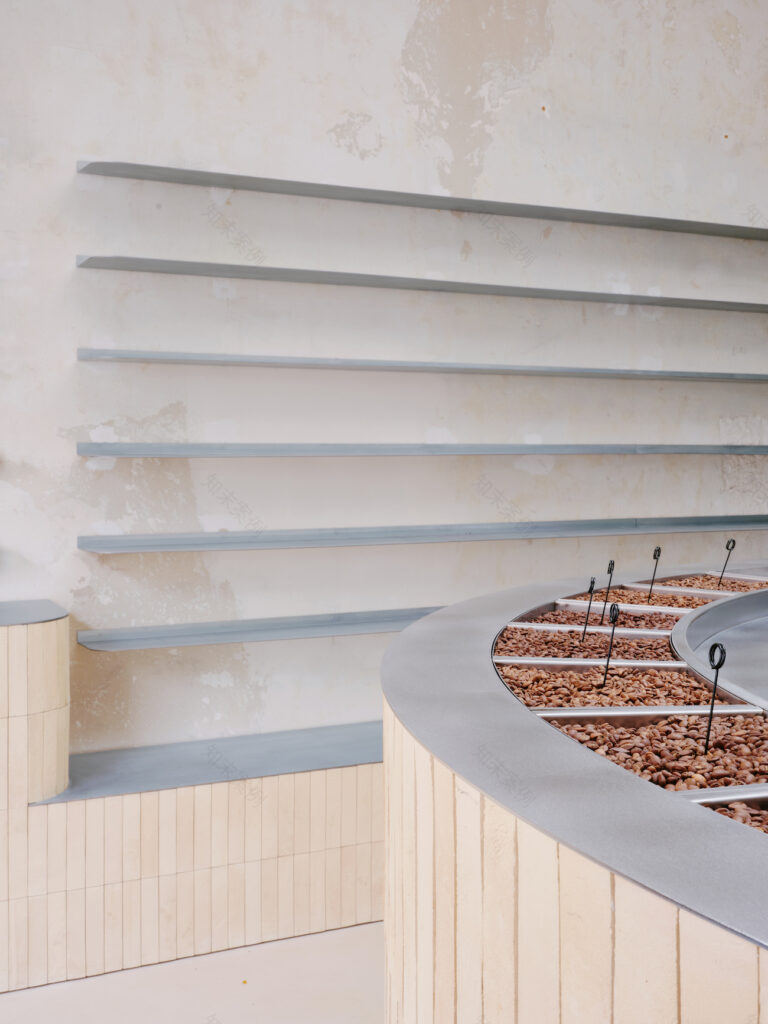 1935年建筑内咖啡馆的穹顶与手工艺品项目丨法国巴黎丨意墨建筑设计公司Office Abrami Rojas-22