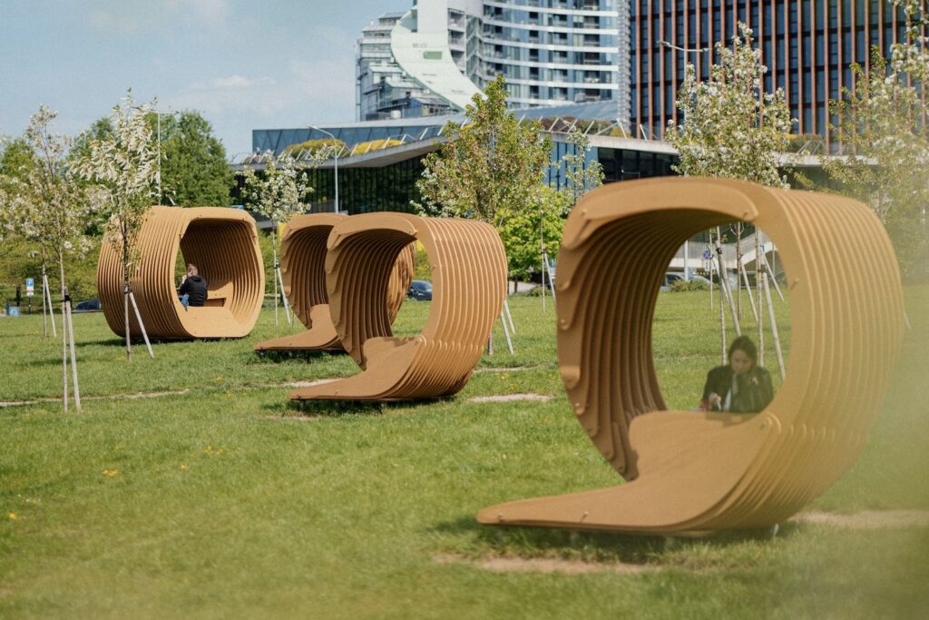 “NeBiurai”移动办公空间丨立陶宛维尔纽斯丨Andrius Tautvaišas-13