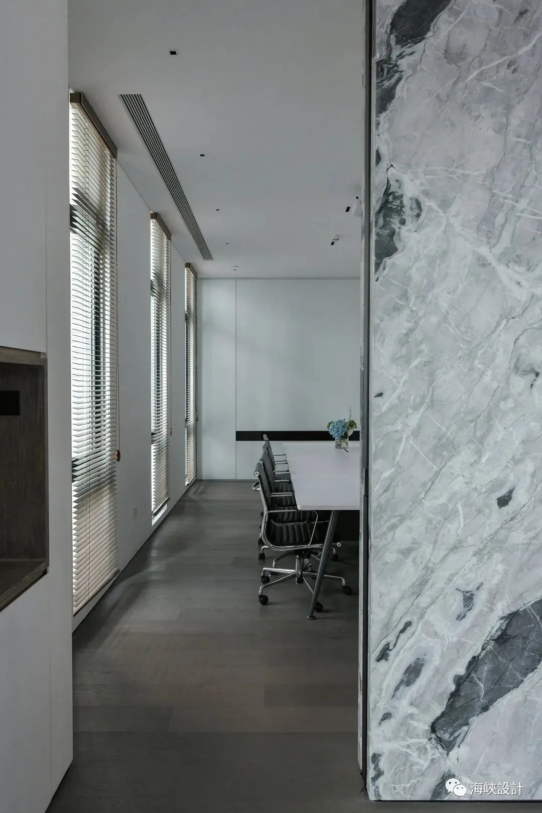 徐绮设计事务所办公室丨中国厦门丨徐绮建筑设计咨询(上海)有限公司-23