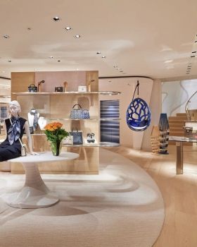 LV 东京银座并木通店丨日本东京丨青木淳,Peter Marino