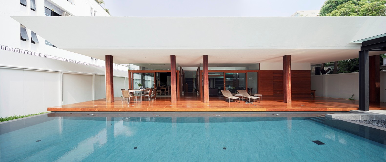 Aree House / Monotello-0