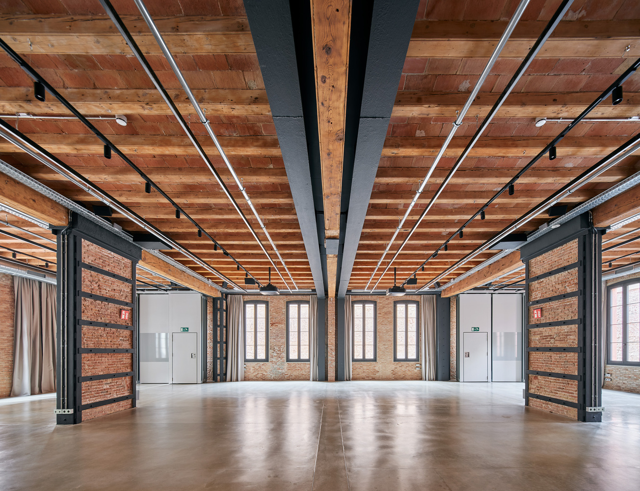 波菲尔基金会办公室丨西班牙巴塞罗那丨GCA Architects-0