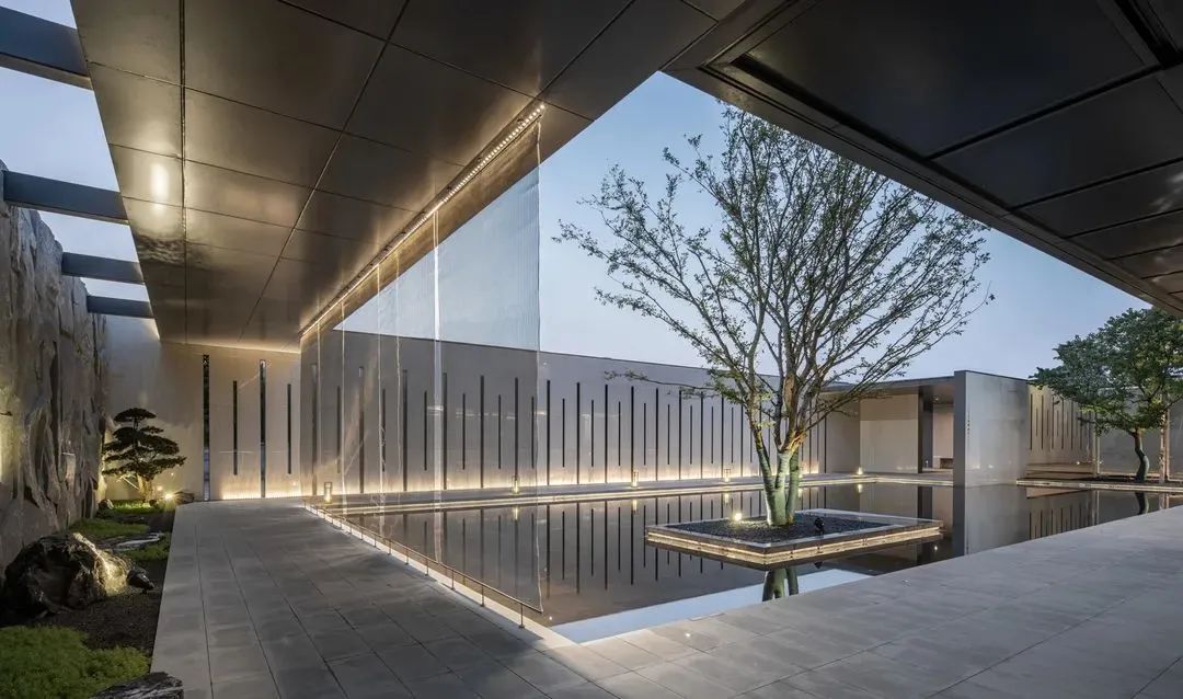 世茂·璀璨荣里 | 现代解构主义的水乡景观设计-39