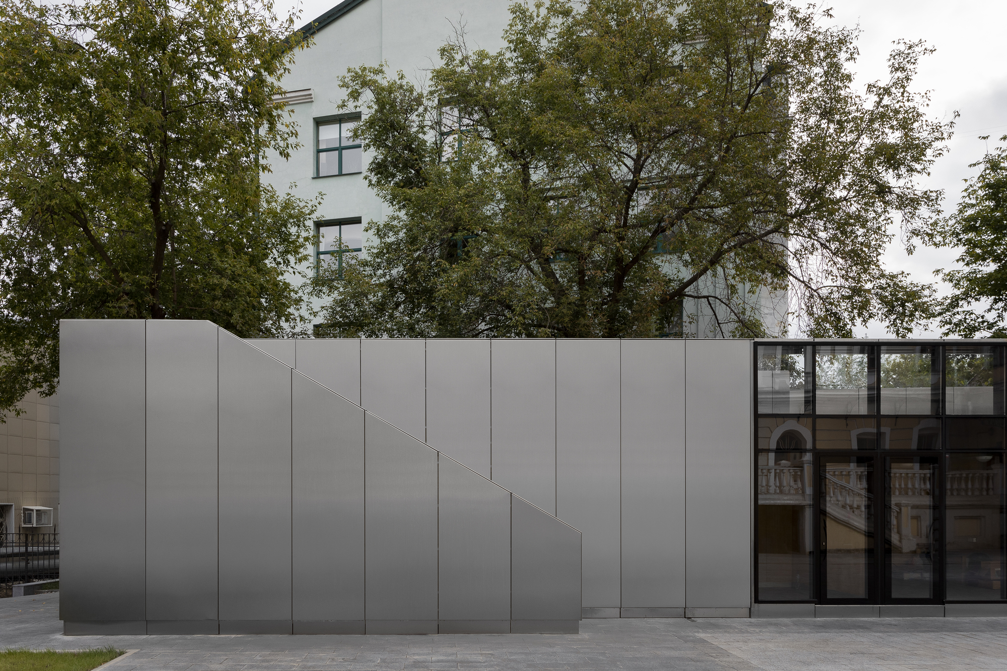 不锈钢展馆丨俄罗斯莫斯科丨Azamat Nyrov,Stas Kozeen-35