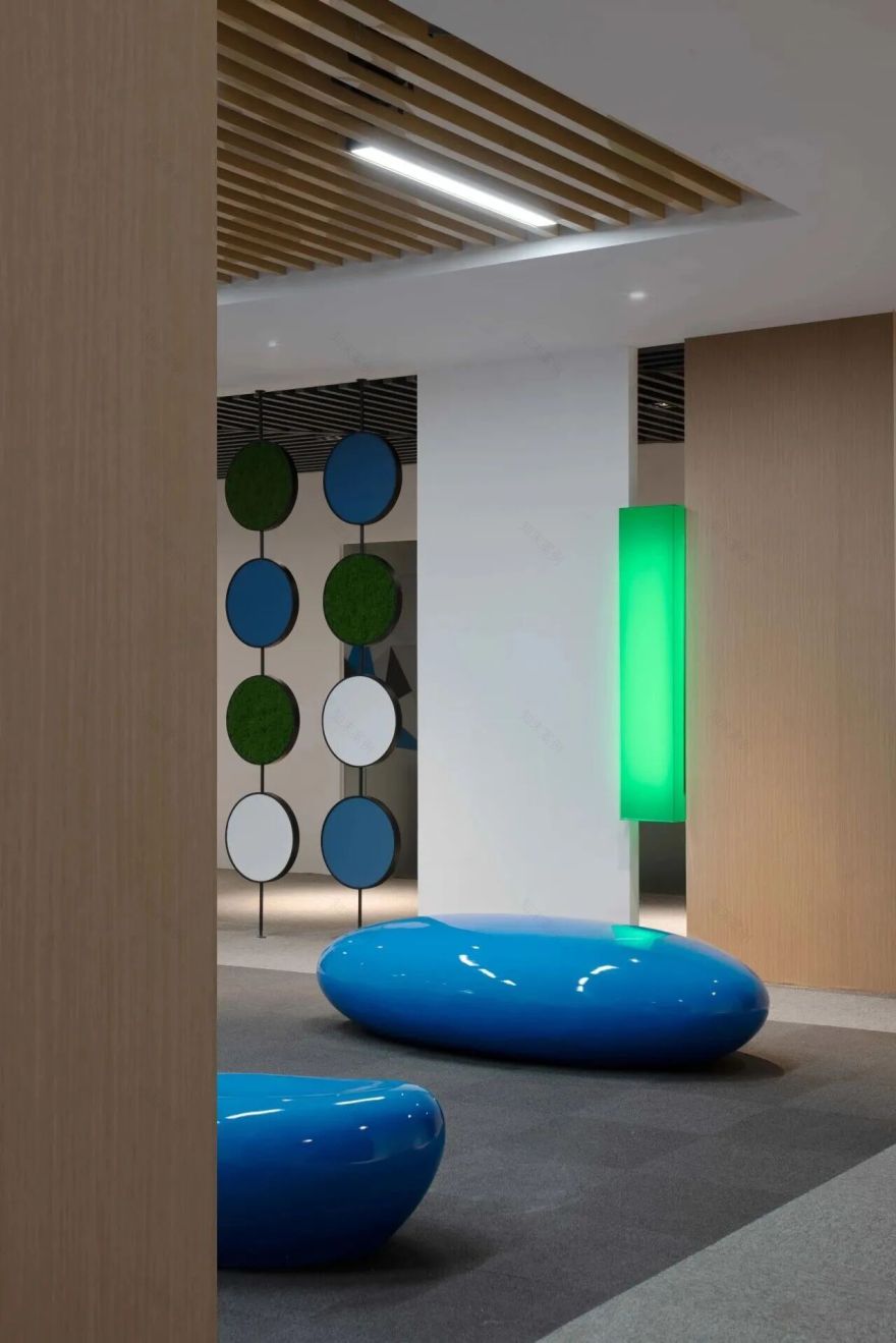 诺视科技总部空间(《源芯之境》)丨广州市本合致现设计(GNOC本合致现设计机构)-50