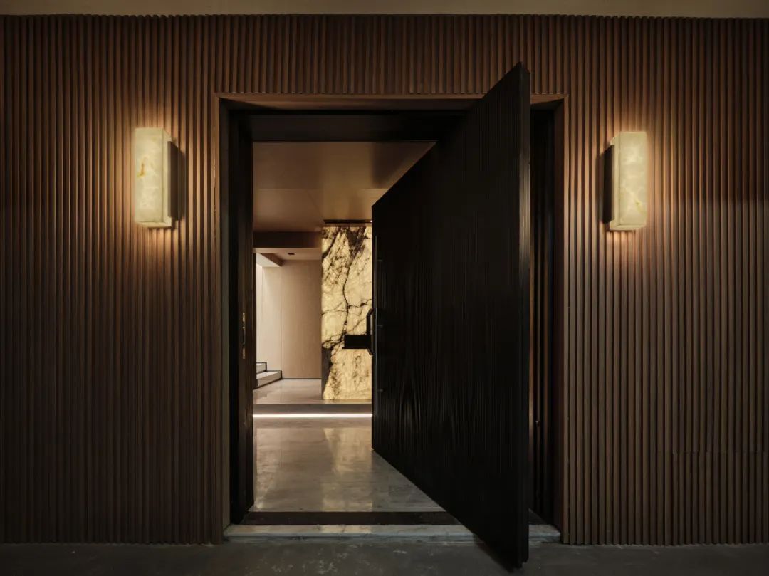 BENSON DESIGN 原创设计丨350㎡自然·静奢之家-15