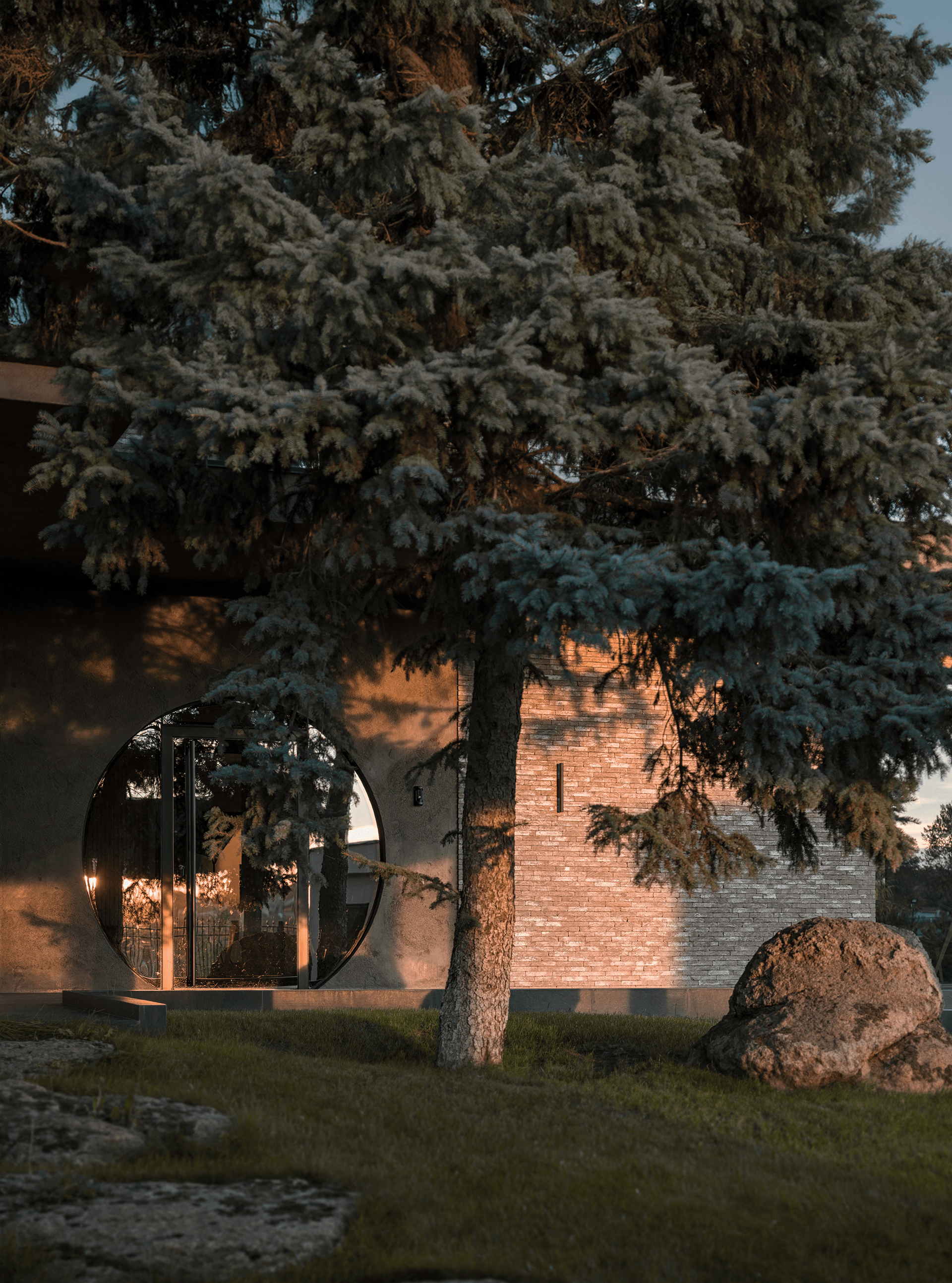 泰克顿

注：TECTON可能是特定的品牌名、地名、人名或专业术语名称，如果有特定语境，请提供更多信息以便更准确翻译 丨乌克兰尼古拉耶夫丨MAKHNO STUDIO-21