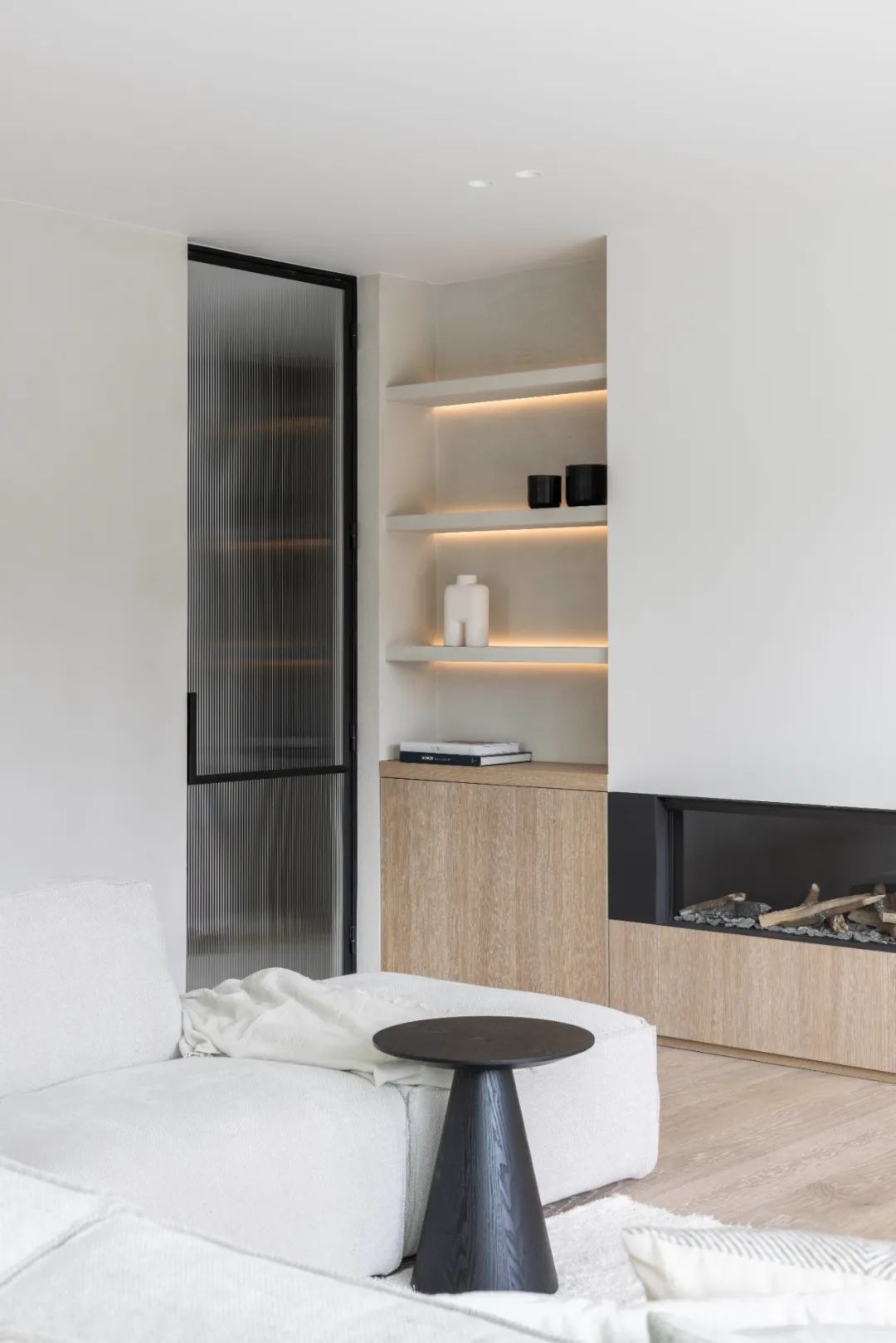 邦海登家庭住宅室内翻新设计丨Van der Celen-31