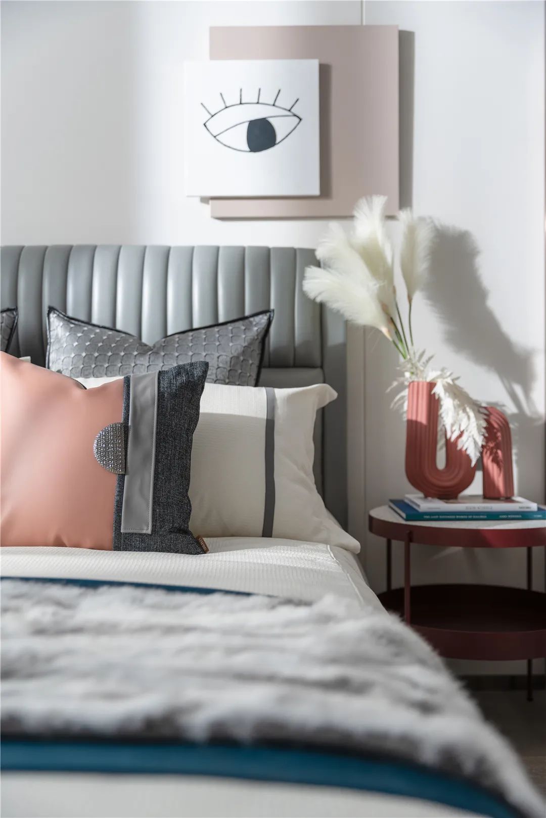 品辰新作 | 泸州绿地样板间 | 摩登与高级尔雅的融合-43